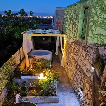 Apartamento Kaleta *